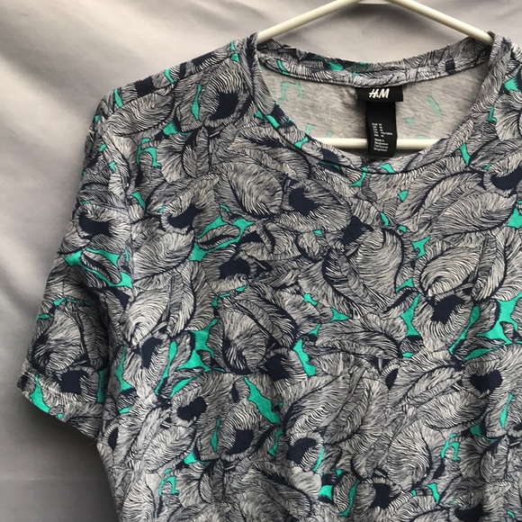 H&M Patterned Shirt - Picture 3 of 4